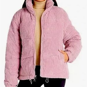 Pockets. Machine washable. Cozy fabric, Dusty pink. Ugg, Koolaburra by Ugg.